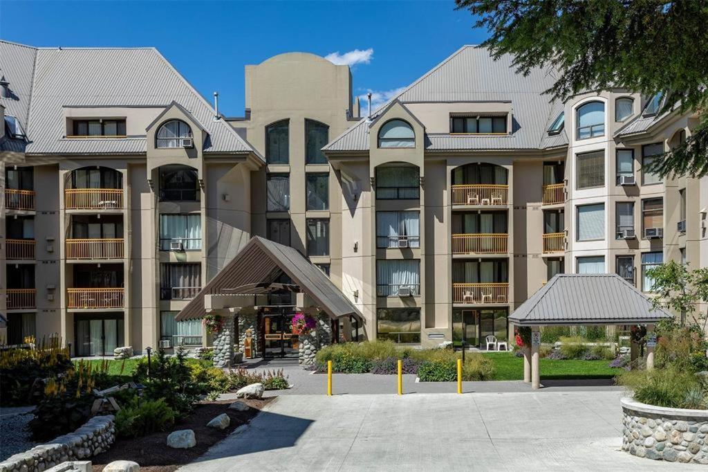 Marquise By Whistler Blackcomb Vacation Rentals Exterior photo